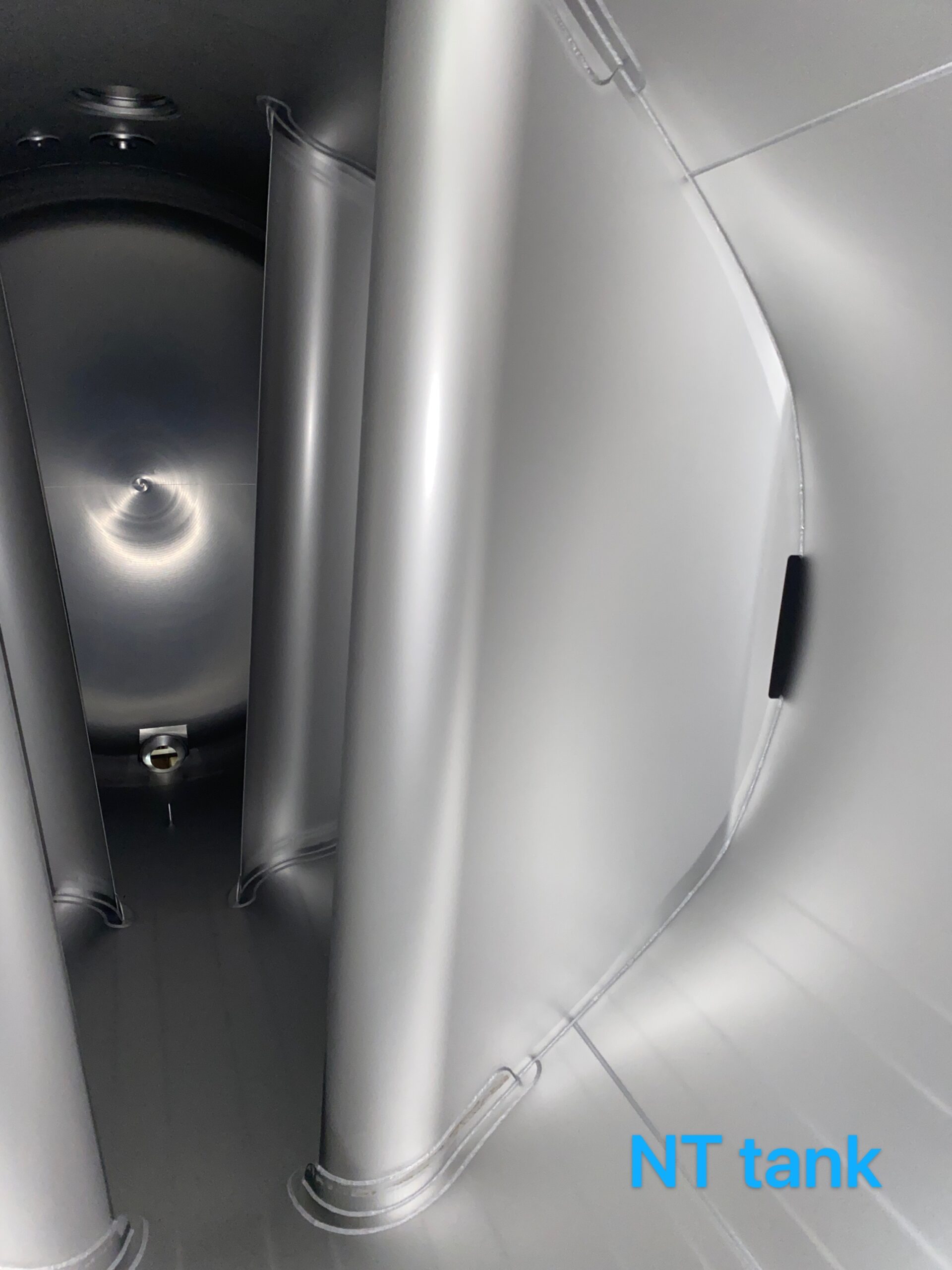 curved-baffles-4-scaled